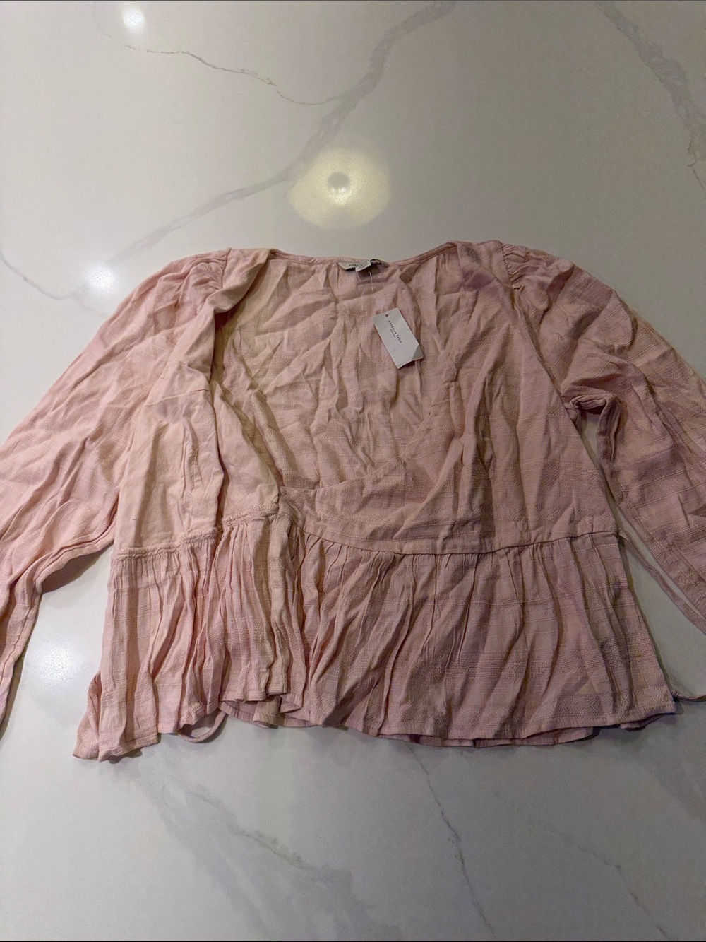 American Eagle Light Pink Long-Sleeve